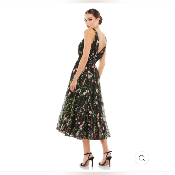 NWT - IEENA for Mac Duggal,  V-Neck Embroidered‎ Floral Midi Dress, Size 6 -$598 - Picture 3 of 12